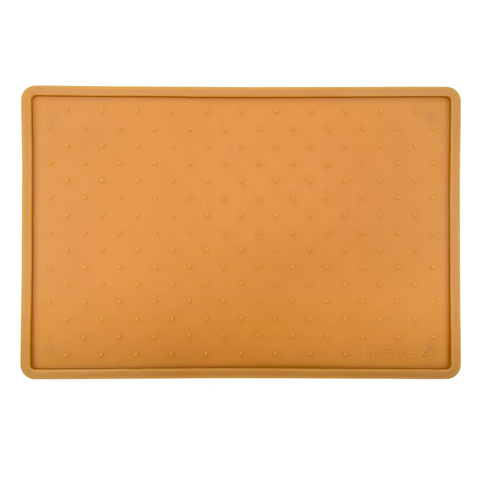 hevea-feeding-mat-f-tterungsmatte-aus-naturkautschuk image 1