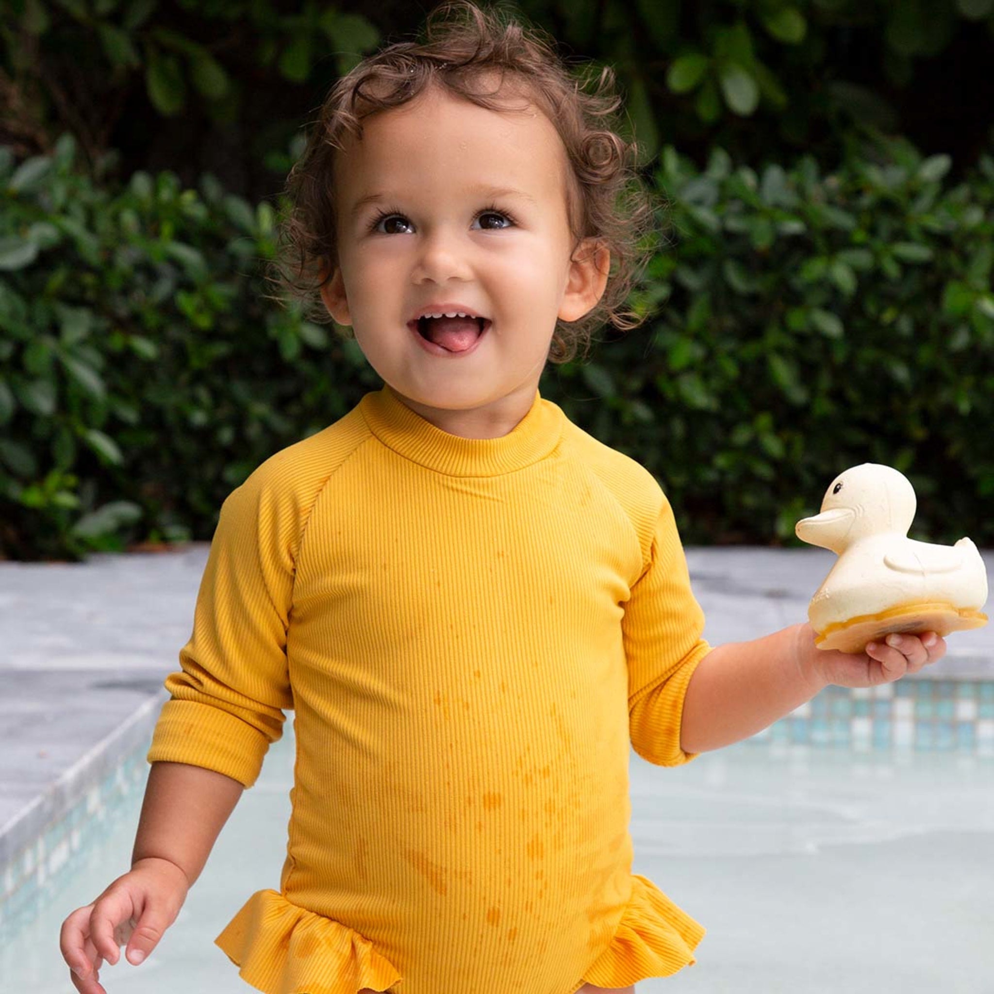 hevea-squeeze-n-splash-badeente-aus-naturkautschuk image 4