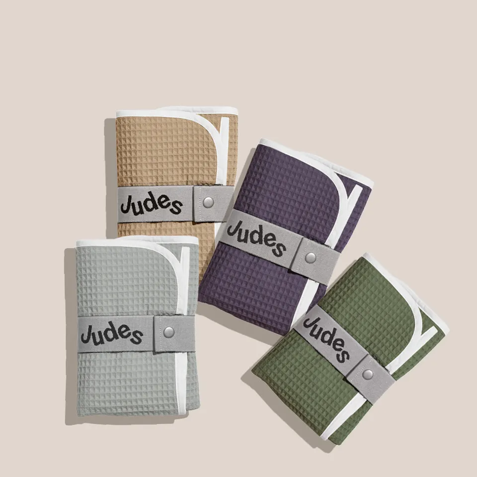 judes-family-wickelunterlage-sage-wickelunterlage-faltbar-bio-baumwolle image 1