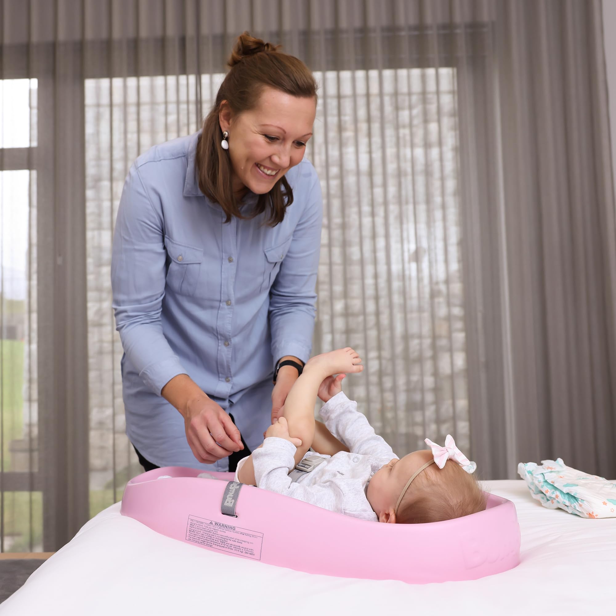 bumbo-baby-wickelunterlage-wiege-rosa-mit-sicherheitsgurt-anti-roll image 7